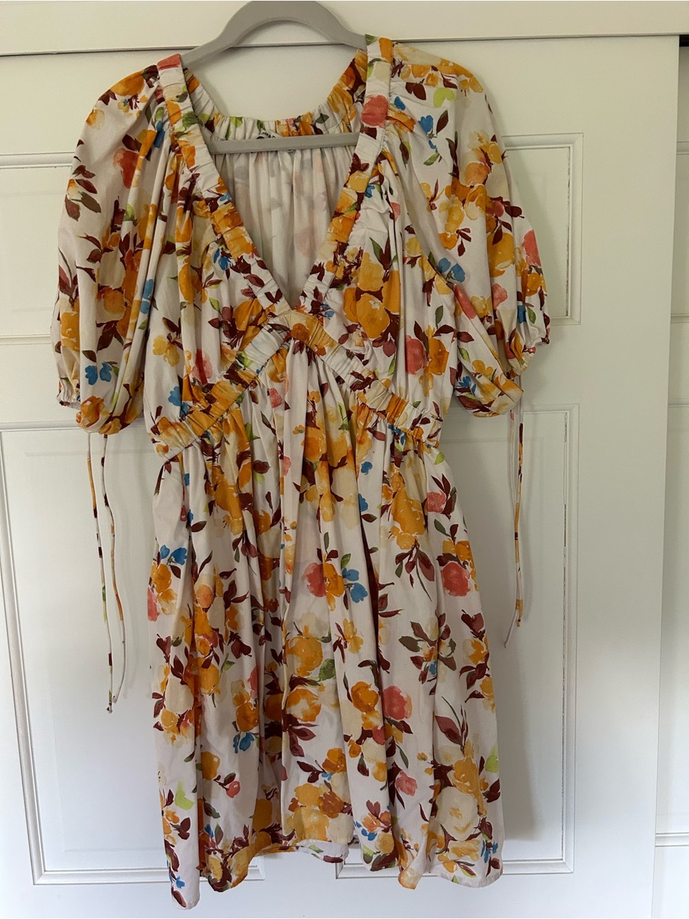 Abercrombie & Fitch Cream Floral Smocked Waist Mini Dress